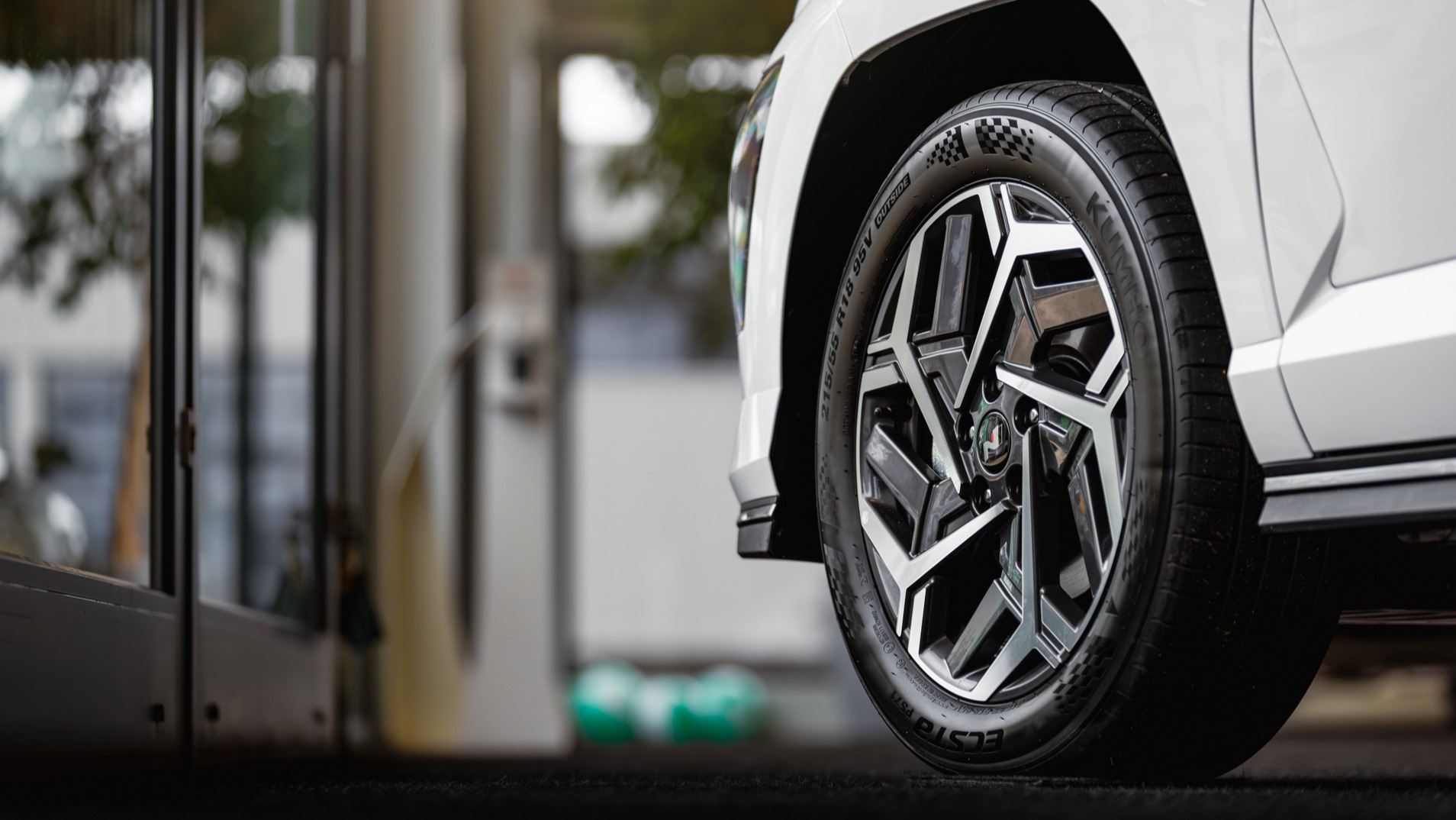 Content 20_content_image_1761900621956280686.jpg Bandenservice | Autobedrijf Ouwerkerk